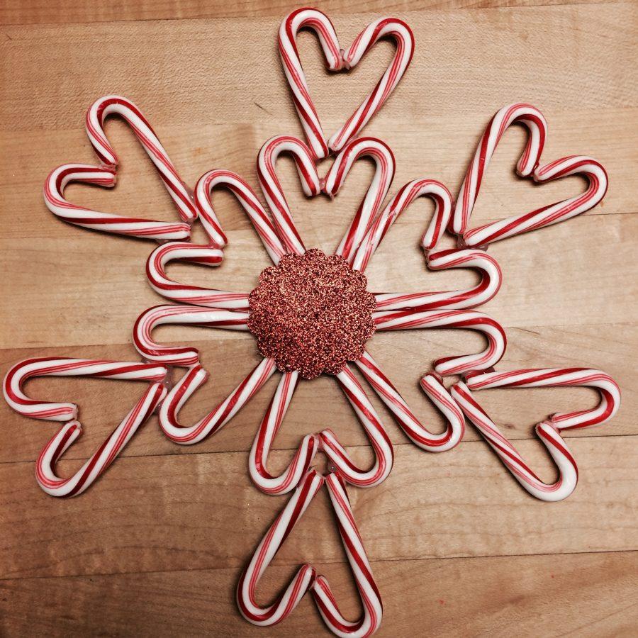 DIY: Candy Cane Snowflake