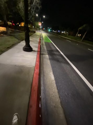 This bike lane on Ramona Blvd. in Baldwin Park, CA give a space for bike riders to stay off the
sidewalk and stay out of the way of cars.  
Photo Credit: Dominic Sanchez
