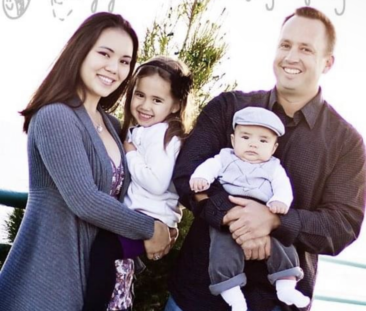 Family picture of Lyndie Lorenger, Grace Lorenger, Jackson Lorenger, and Drew Lorenger.