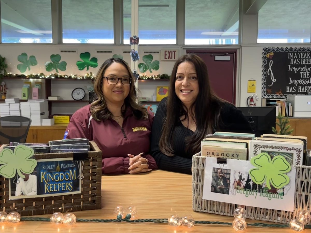 From left to right, Vanessa Terrazas and Monica Gutierrez in the Media Center on March 11 during 5th period. The two stay on campus so students can have a place to study and help with students needs until 4:30 p.m., sometimes later.