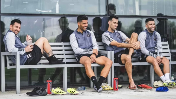 Uruguayan striker, Luiz Suarez, reunited with his former Barcelona teammates. Lionel Messi at the far left with a drink in his hand, Luis Suarez next to him, then Sergio Busquets and Jordi Alba. Suarez ended 2023 winning as best player and best striker for his season at Brasileirao after 17 league goals with Gremio. Photo by Jaime Uribarri