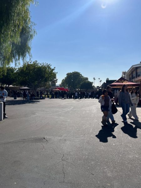 During the previous Boost Day on Nov. 22 , there were long lines of students waiting to order food, while the booths were filled with activities. Students hung out with friends and enjoyed the fun atmosphere and took a break from classes. 

